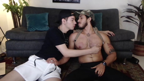 fratguysonline  07-01-2022